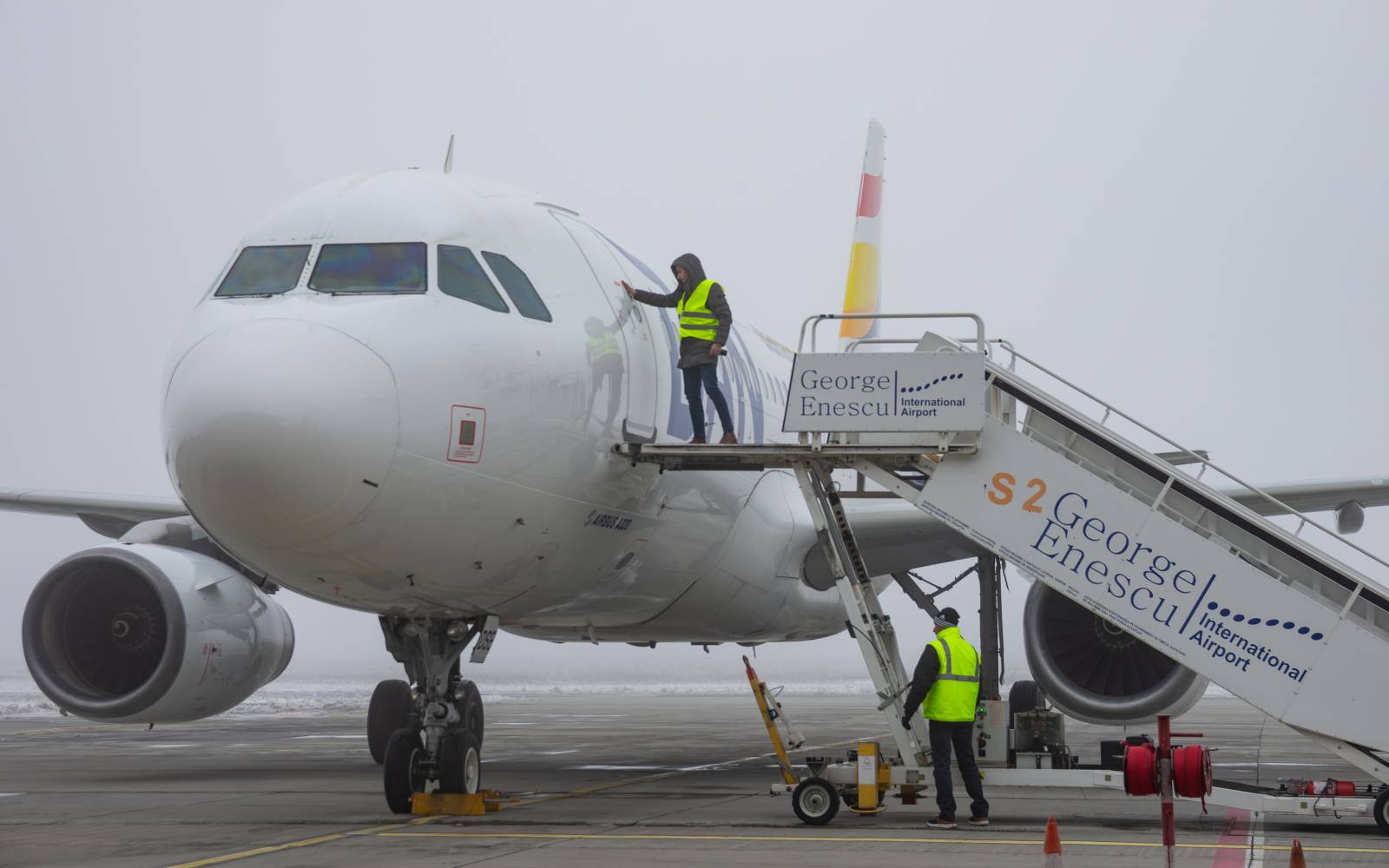 DAN AIR a transportat peste 200.000 de pasageri, iar 96% dintre zboruri au fost operate la timp