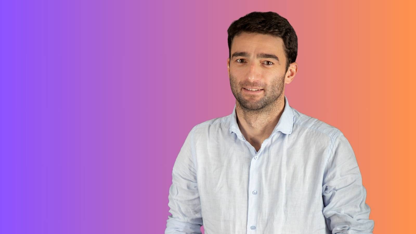 Mihuț Năstăsache: „Când totul în jur se schimbă, însă, doar ca instrumente, revenirea la origini te ...