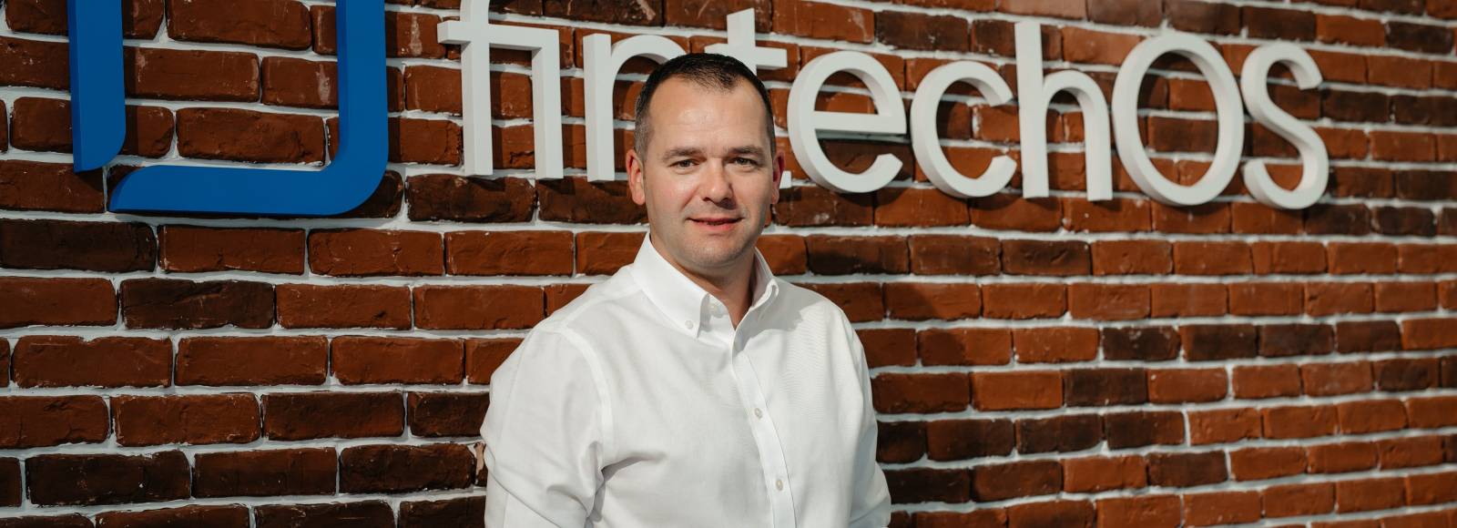 FintechOS investește 10 mil. euro în Evolv, platformă AI pentru servicii financiare