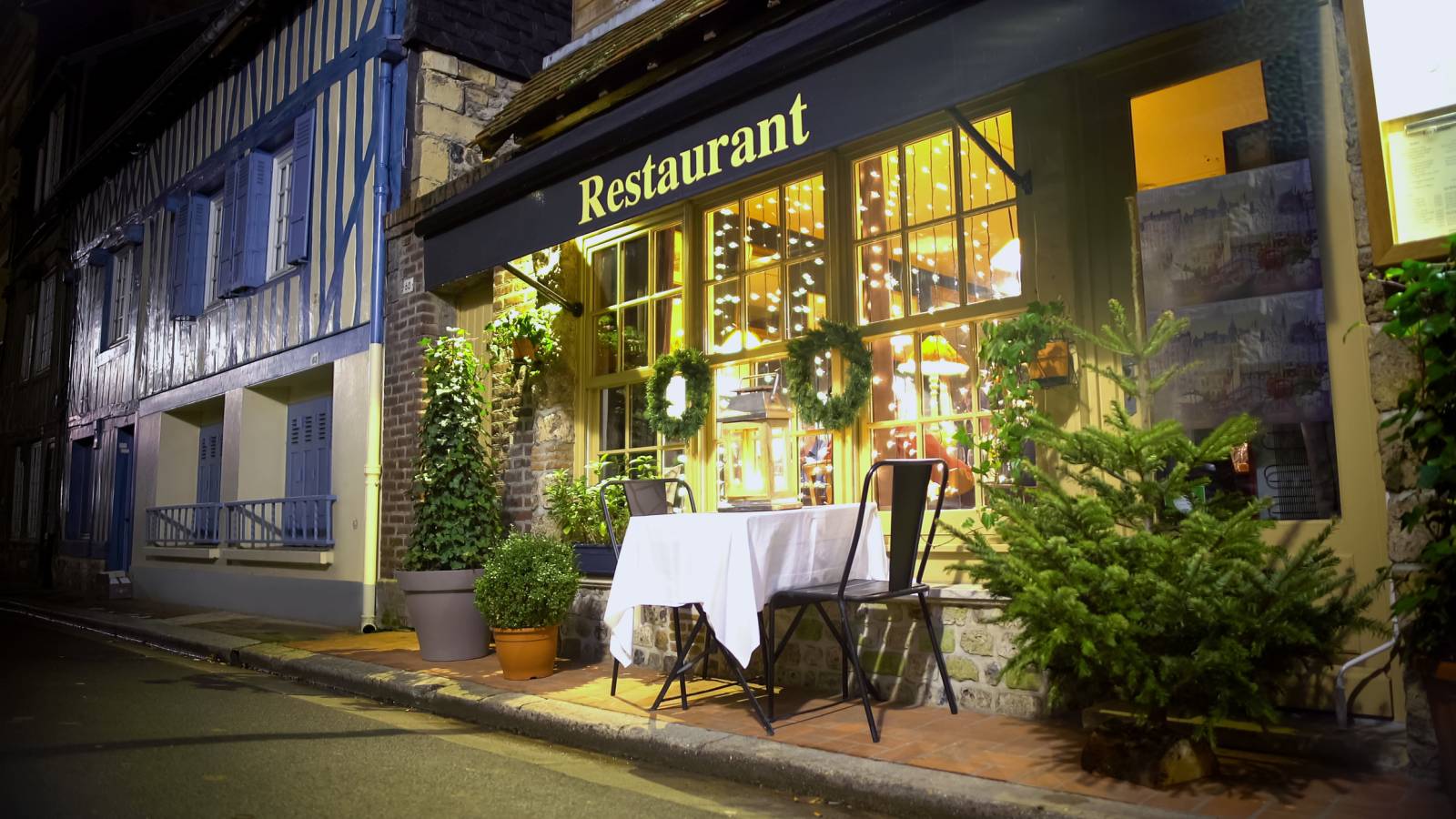 Hotel Bordeaux/Restaurant Stage - Nice Dining: De sărbători, HoReCa va da testul suprem de rezistenț...