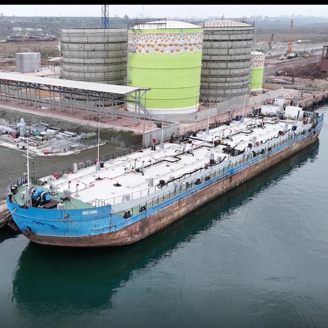 Distribuitorul de carburanți JT Grup Oil își extinde capacitatea logistică prin achiziția Delta Oil,...