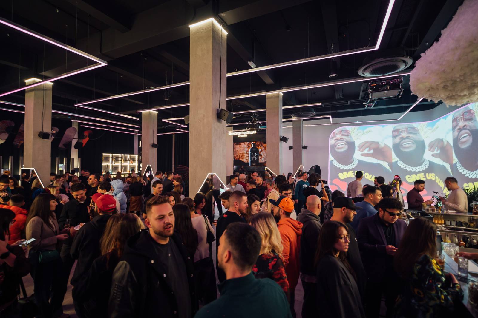 Lansare Sovereign Brands TakeOvers Studios 4