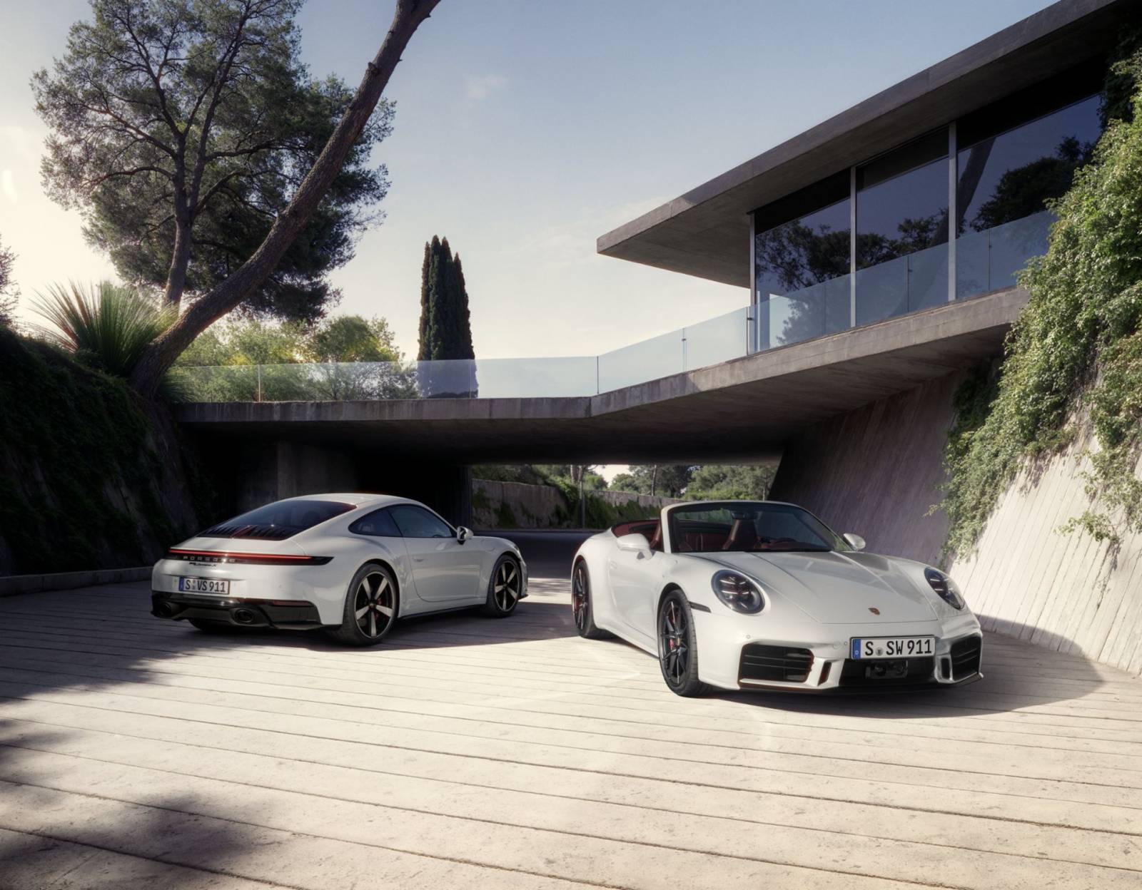 Porsche relansează 911 Carrera S