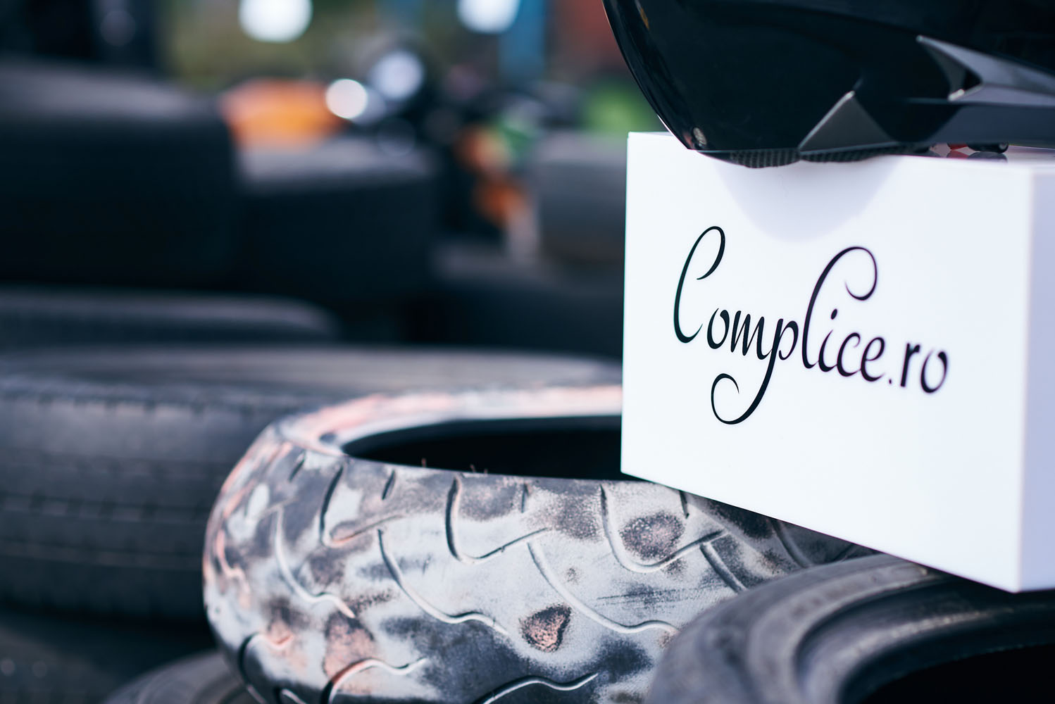 Complice