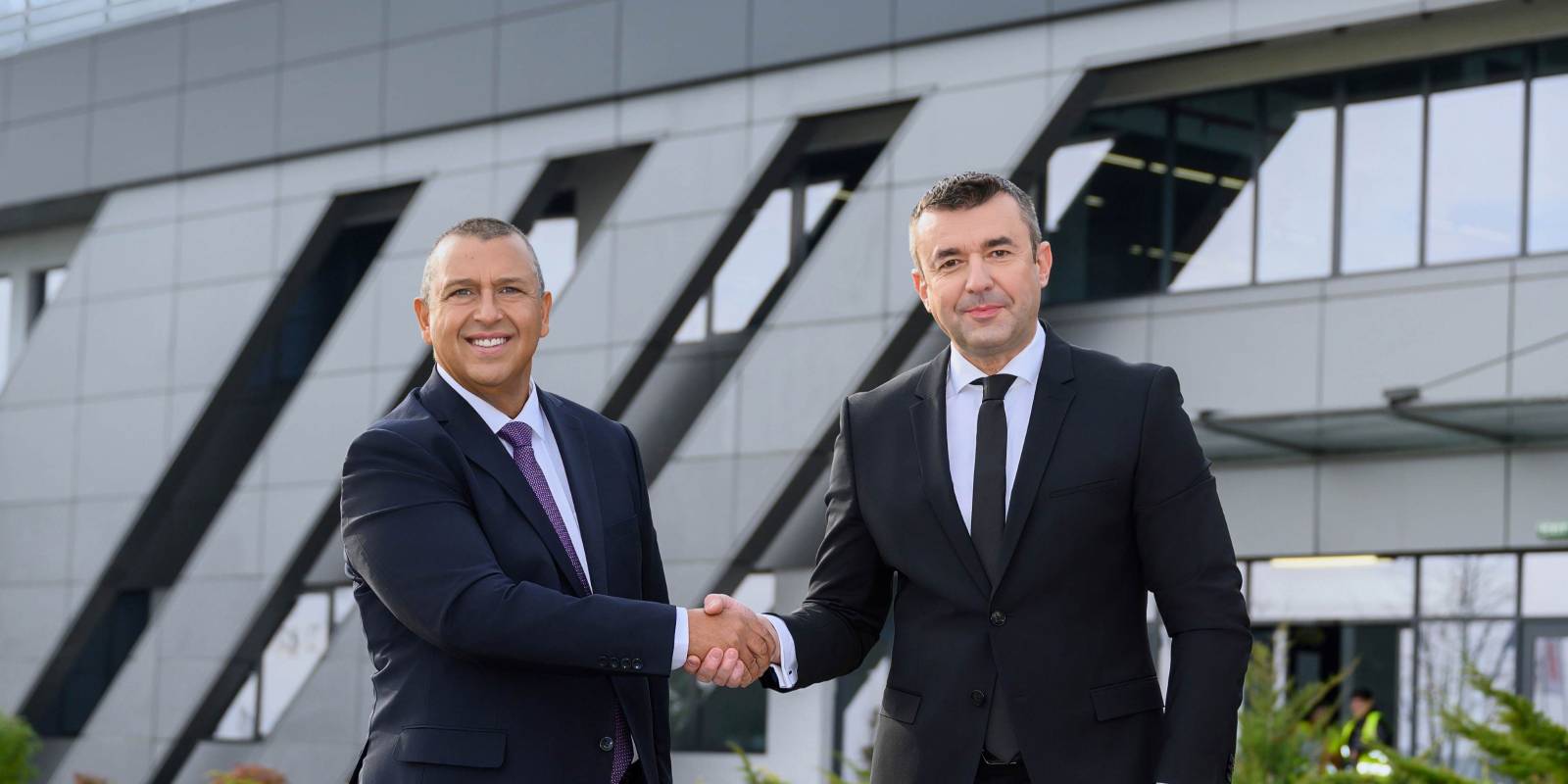 Beko Romania - Murat Buyukerk si Marius Mihailescu