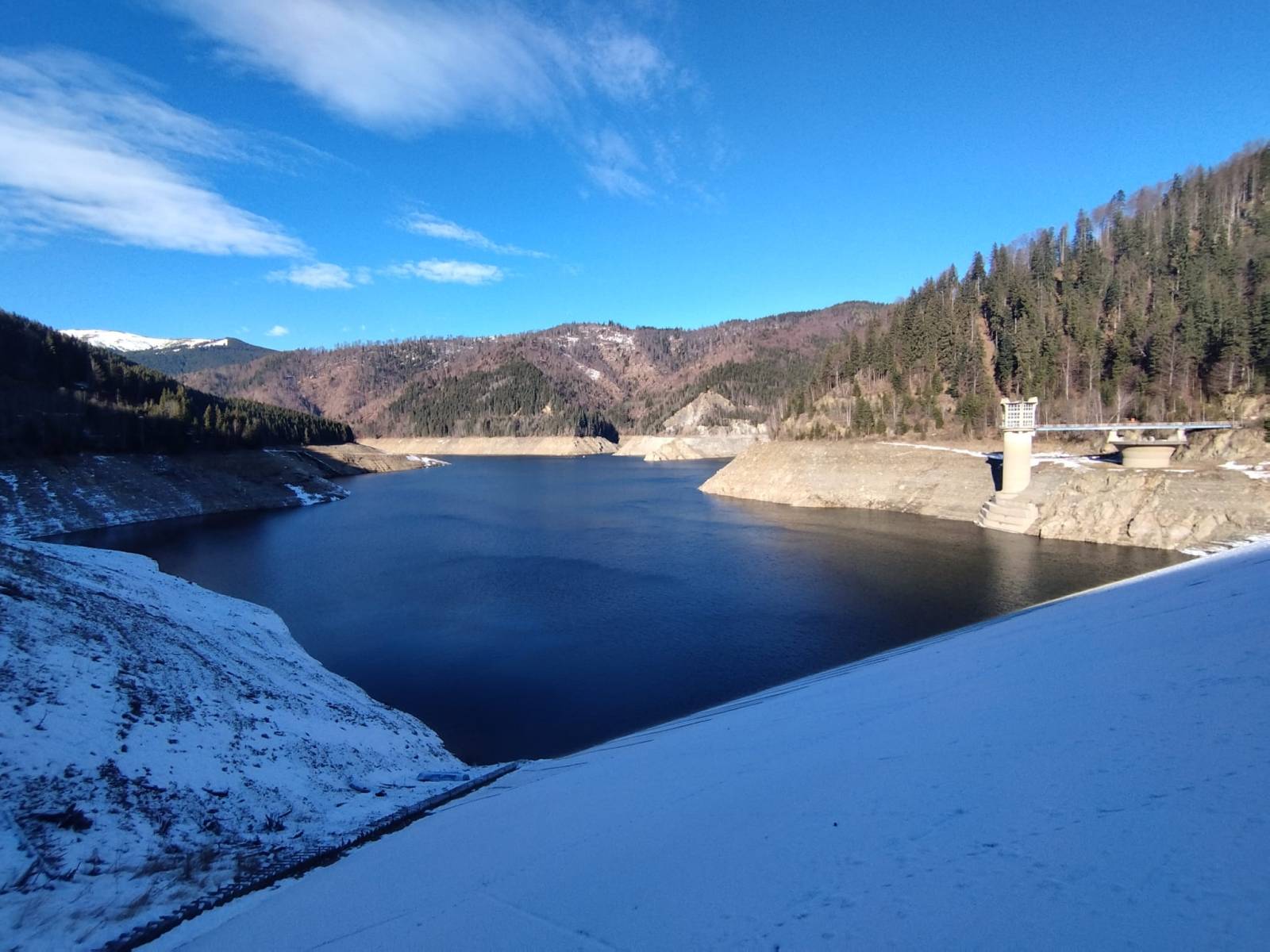 Lacurile de acumulare din România au ajuns la cel mai scăzut nivel din ultimii 8 ani