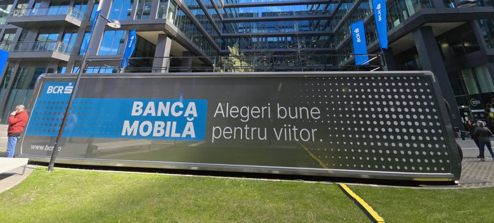banca mobilă BCR
