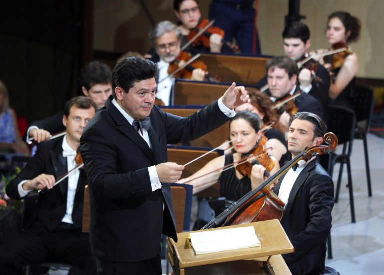 Cristian Macelaru si Ochestra Filarmonicii George Enescu in Festivalul Enescu 2023 © Catalina Filip