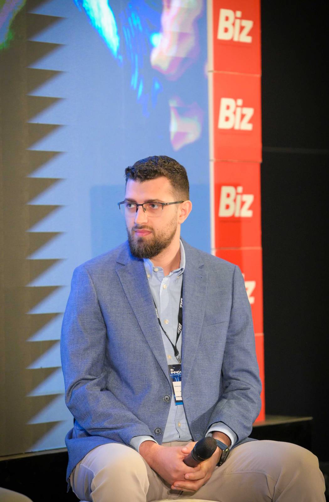 Cum funcționează în spațiu securitatea informatică made in România: DropCoal, primul dispozitiv românesc ajuns acolo, este protejat de Bitdefender 1 Paul Butnaru, Bitdefender