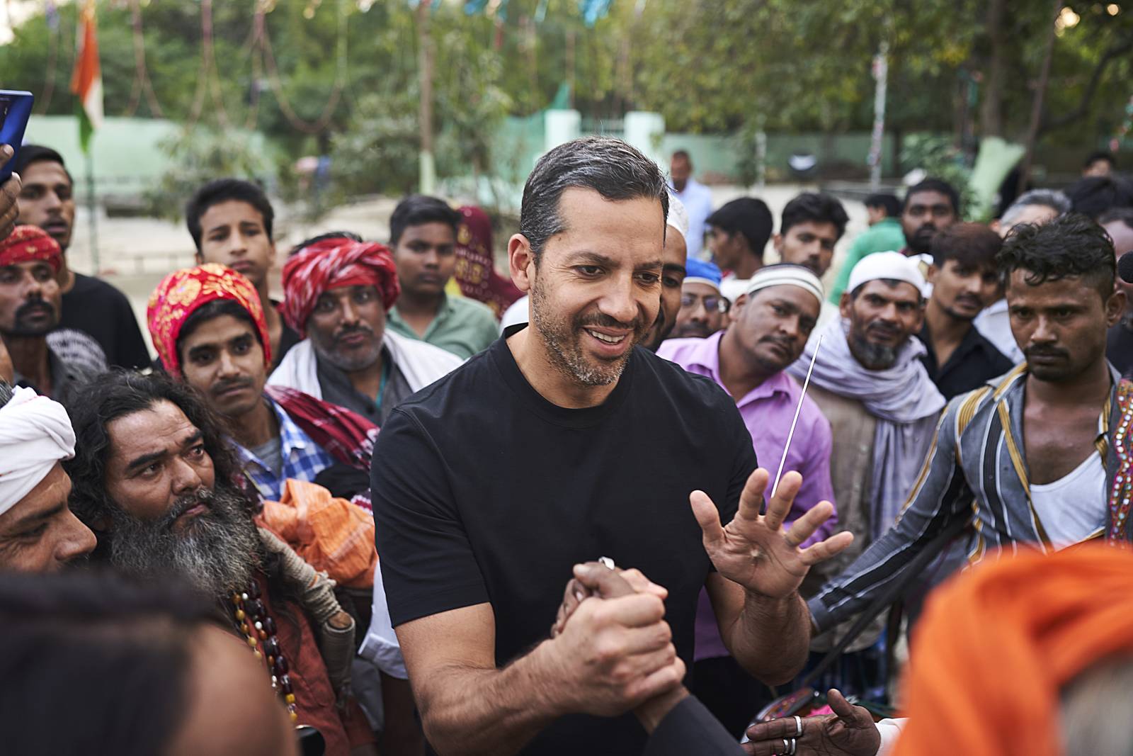 David Blaine aduce o nouă serie din Culisele Magiei la National Geographic