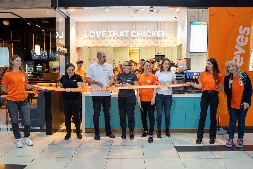 Popeyes se extinde în Iași