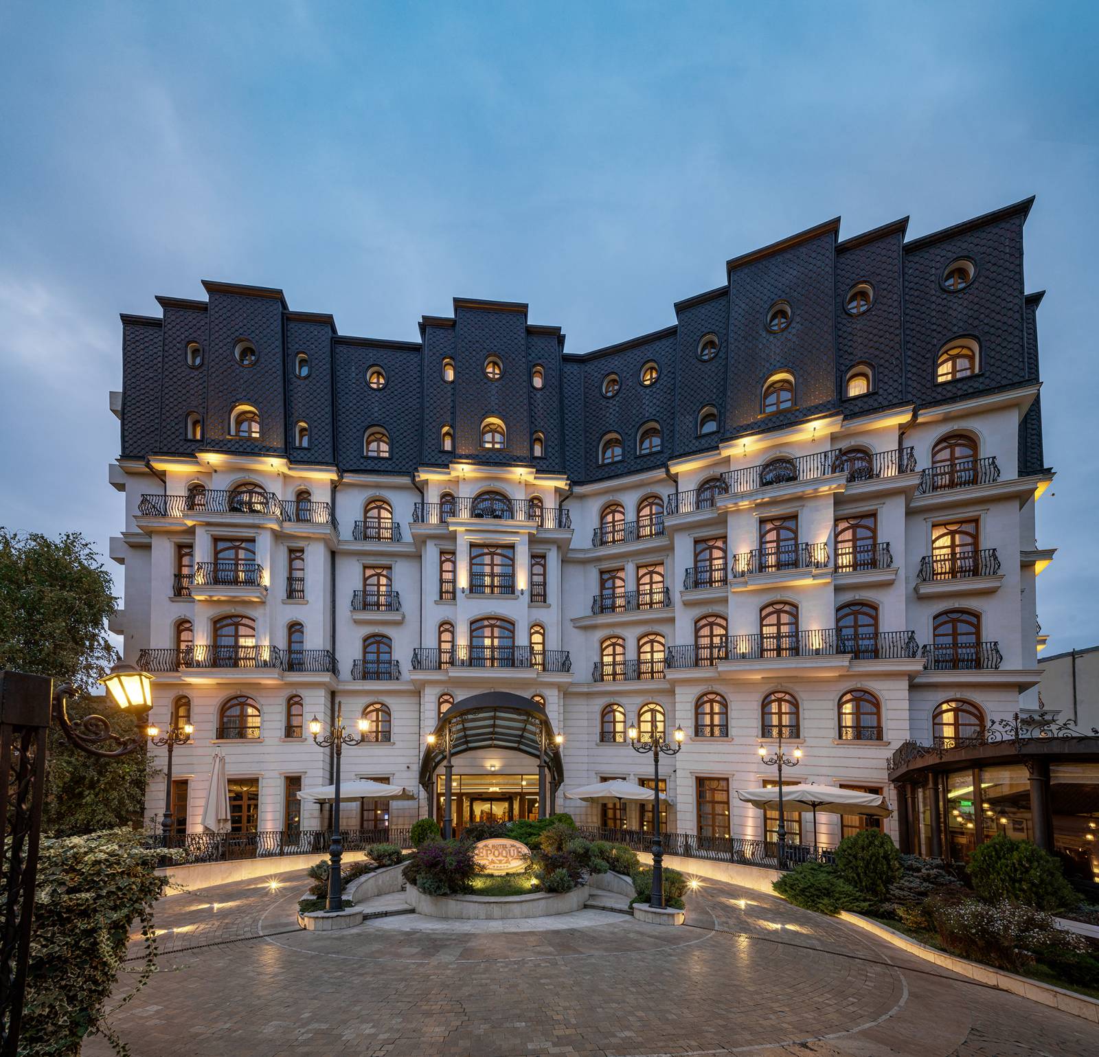 Epoque Hotel Relais & Châteaux a încheiat 2024 cu venituri de 2.9 milioane de euro și investește...