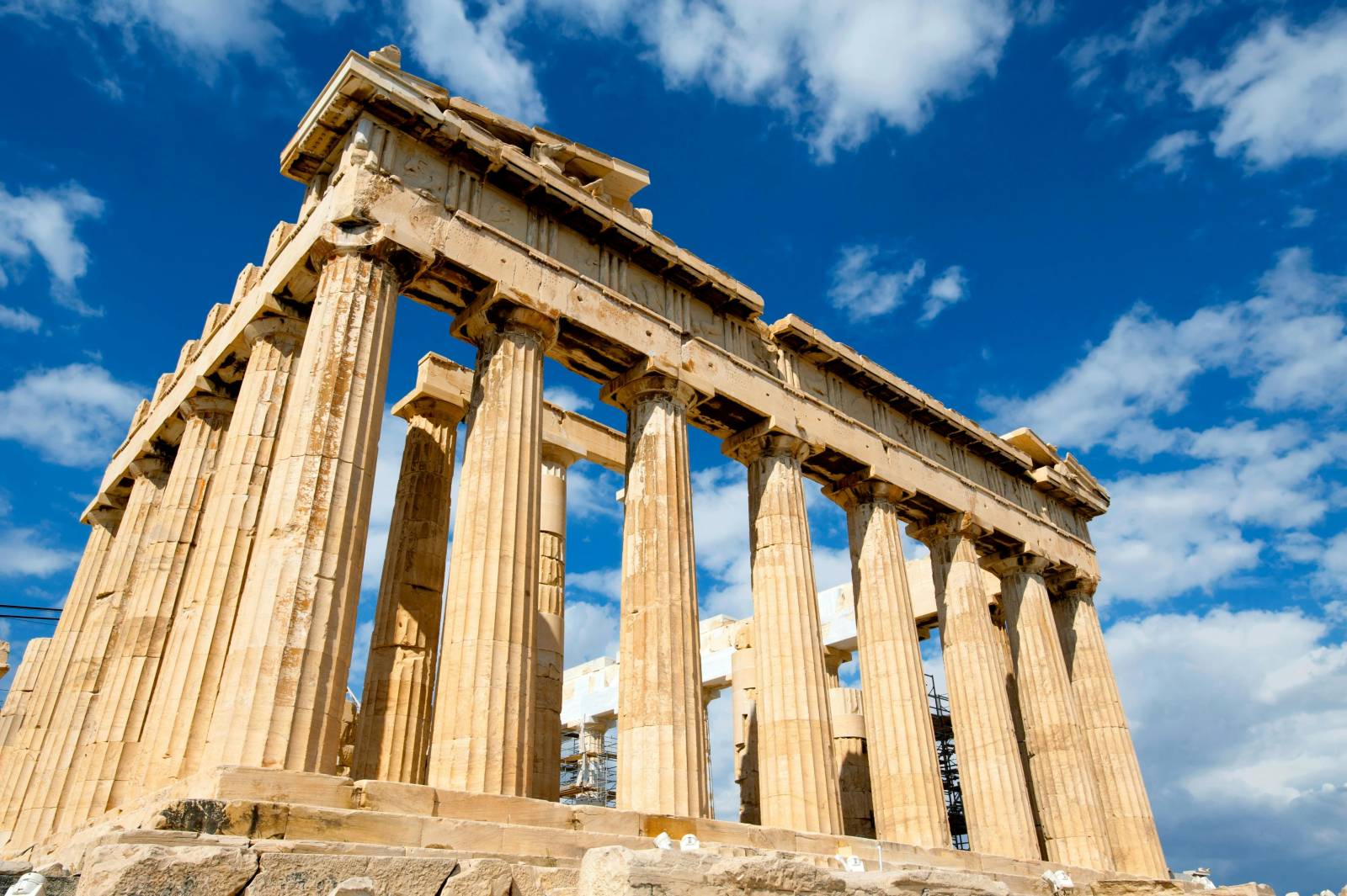 Vacanța de paște 2025. Românii pleacă în concedii de 9 zile în Turcia și Grecia