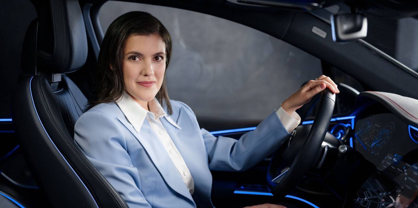 Natalie Thompson - Mercedes-Benz