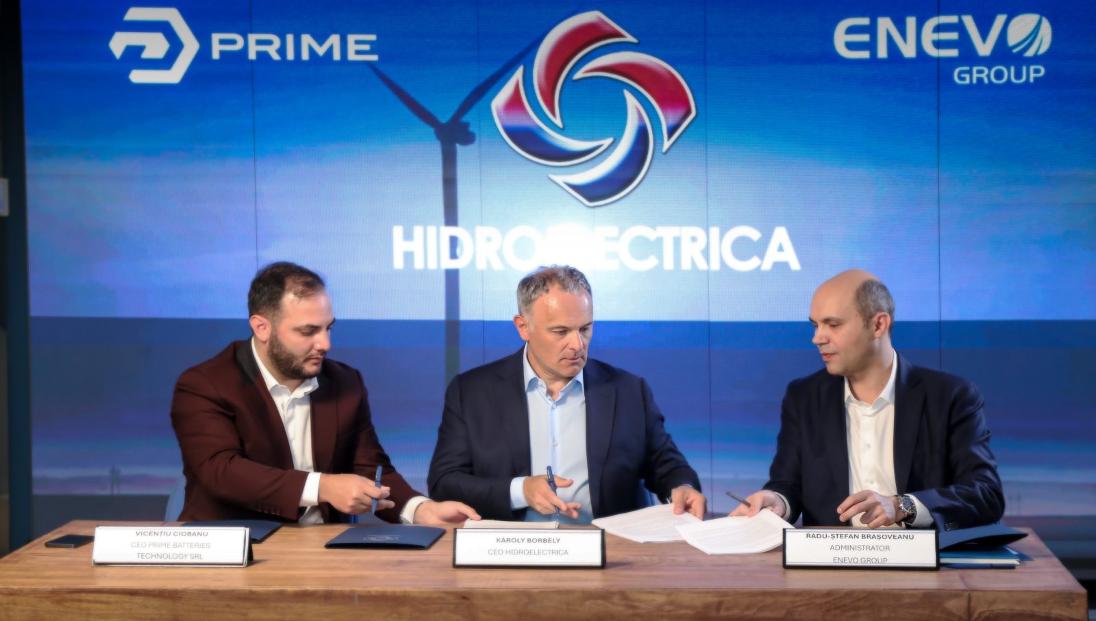 Hidroelectrica va instala o instalație de stocare cu baterii Li-ion în Parcul Eolian Crucea Nord