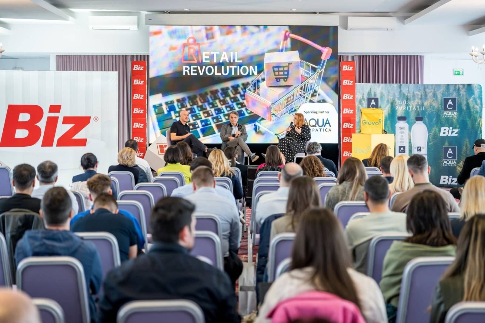 Retail Revolution: Trendurile și inovațiile care transformă retailul