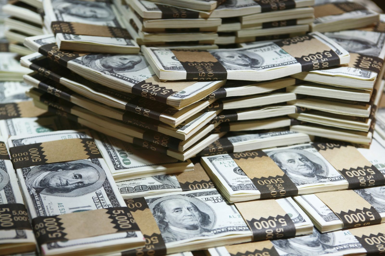 The Wealth Report: Crește numărul milionarilor din lume