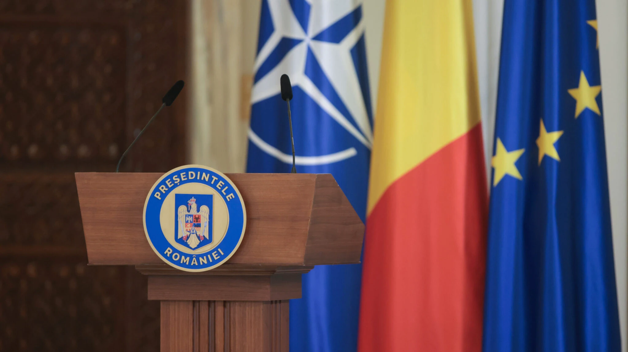 Studiu Mkor: 1 din 5 români încă nu știe cu cine va vota în turul întâi al alegerilor prezidențiale