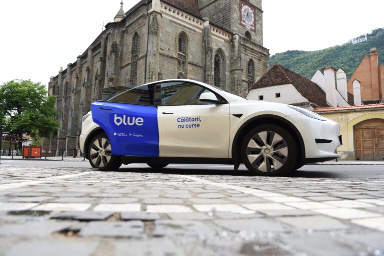 Blue Brasov7