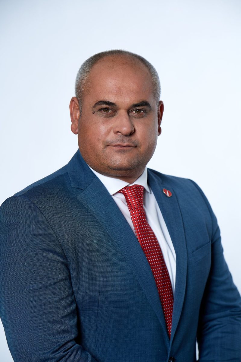 Macromex poza Neacsu Paul Leonard