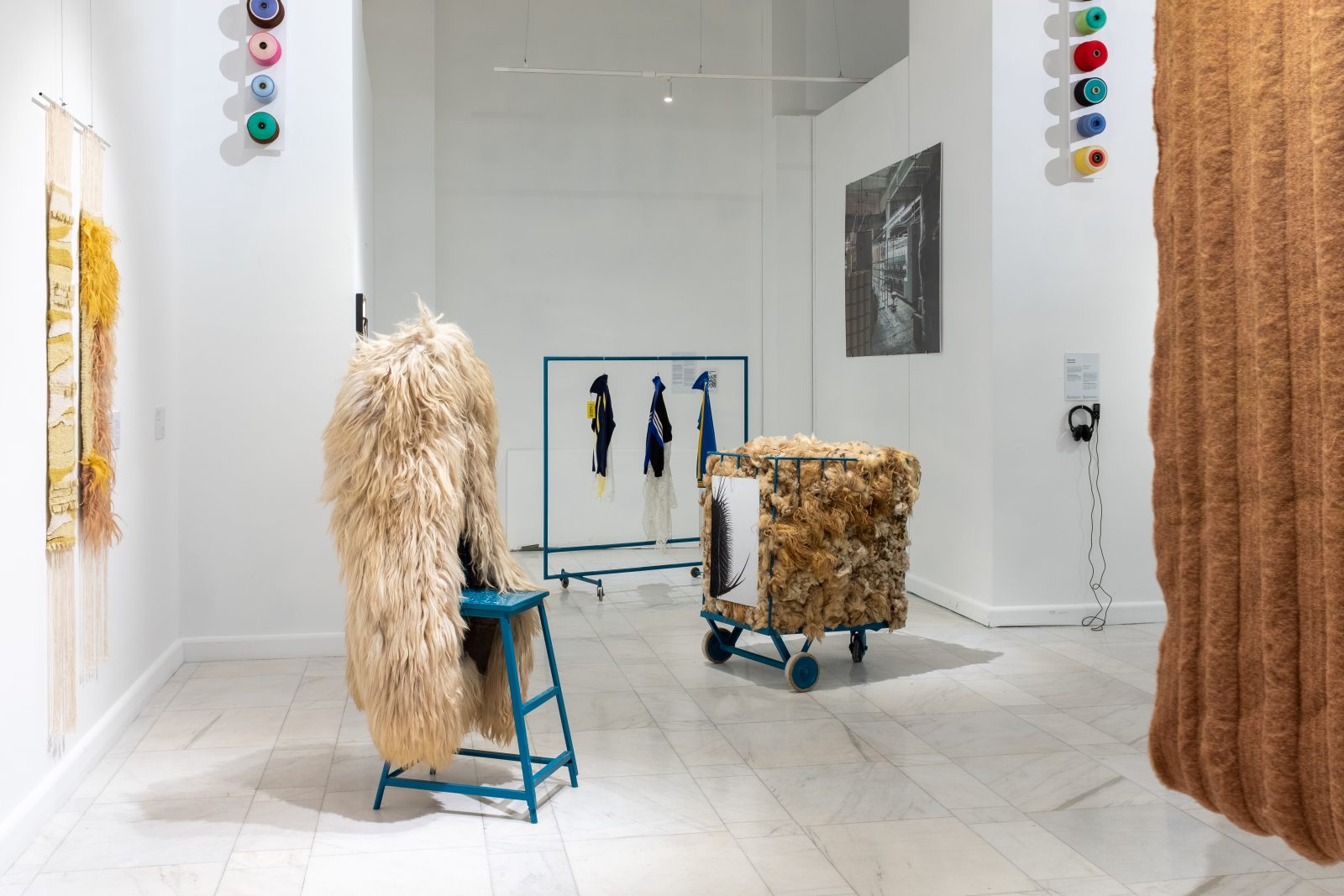 FABER duce „Secrete Întrețesute” la Romanian Design Week 2025: o perspectivă nouă asupra industriei textile din România 1 FABER duce „Secrete Întrețesute” la Romanian Design Week 2025