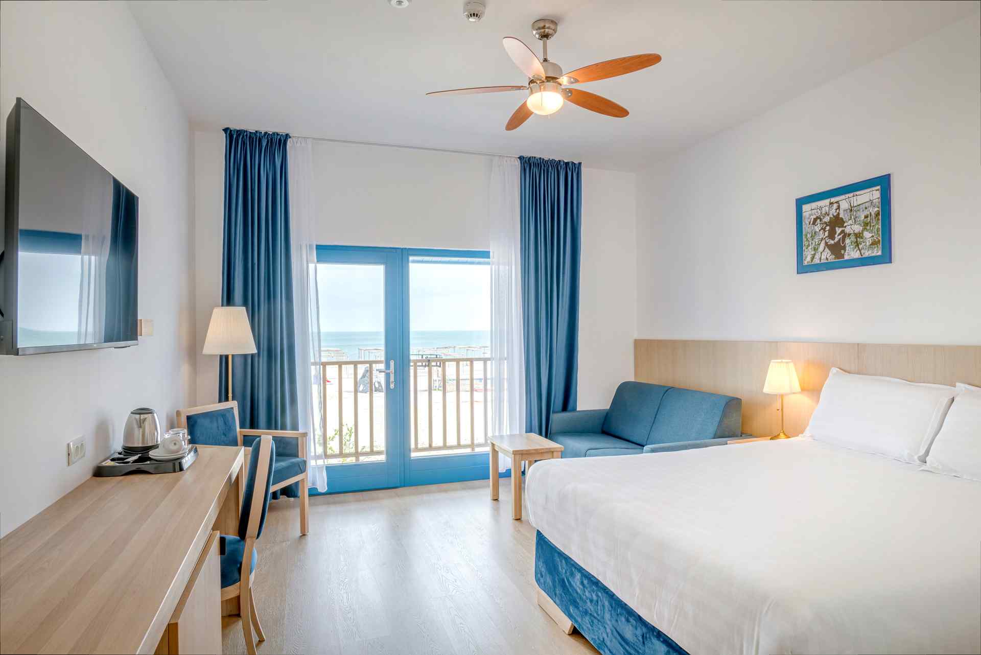 3 Camera vedere mare Vila 1 gura portitei