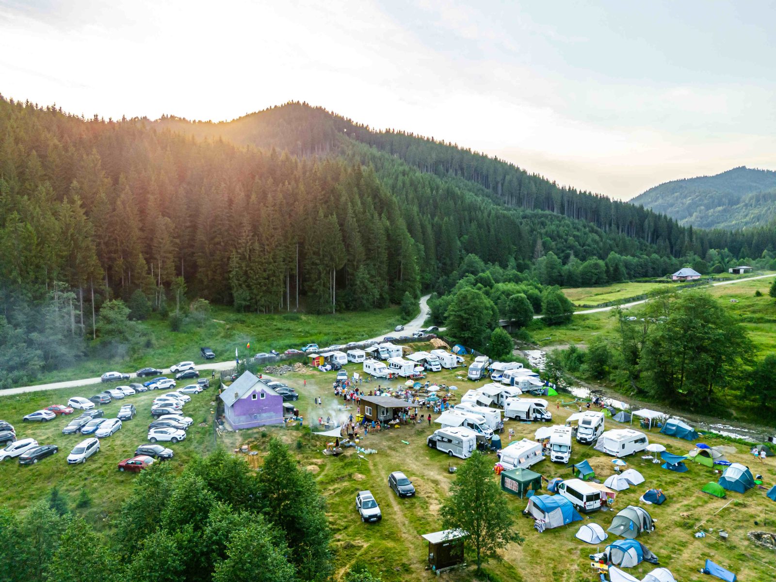 Retreat Wisdom: O călătorie transformațională spre autenticitate, natură și comunitate