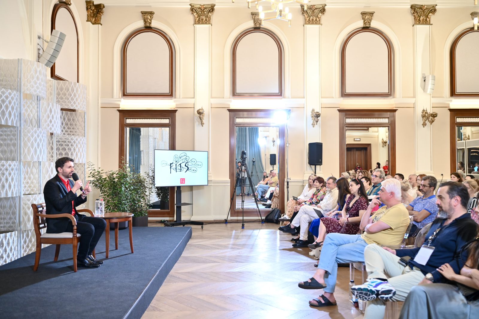Conferinţele FITS 2025 aduc în faţa publicului mari personalităţi ale lumii artistice
