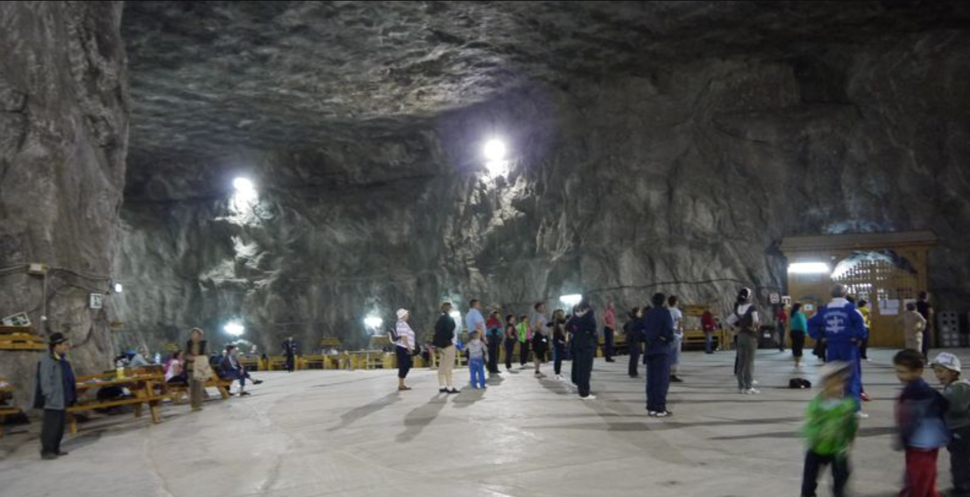 Guvernul alocă 300 de milioane de lei, ajutoare pentru salina Praid și locuitorii din zonă