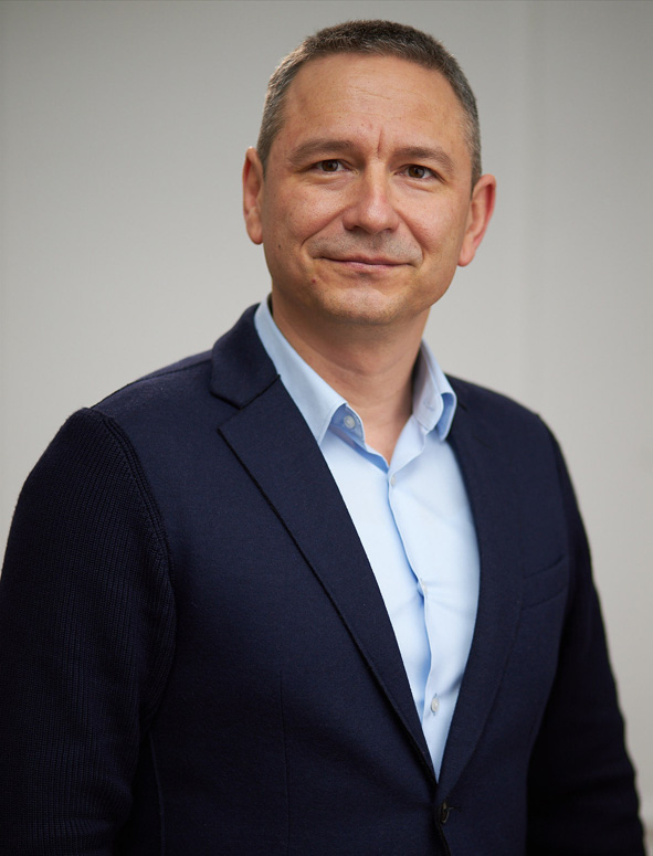 Smart ID Technology achiziționează divizia Business Solutions de la HTSS 1 Daniel Boangiu Smart ID