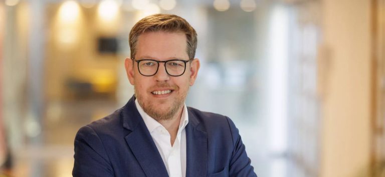 Duncan Minto, Renault