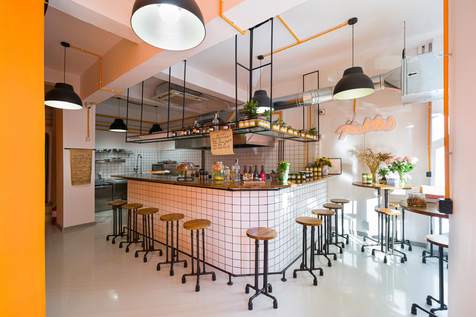 Pickles, restaurantul fondat de Alexandra Blaș, care oferă acel comfort food de care avem cu toții nevoie