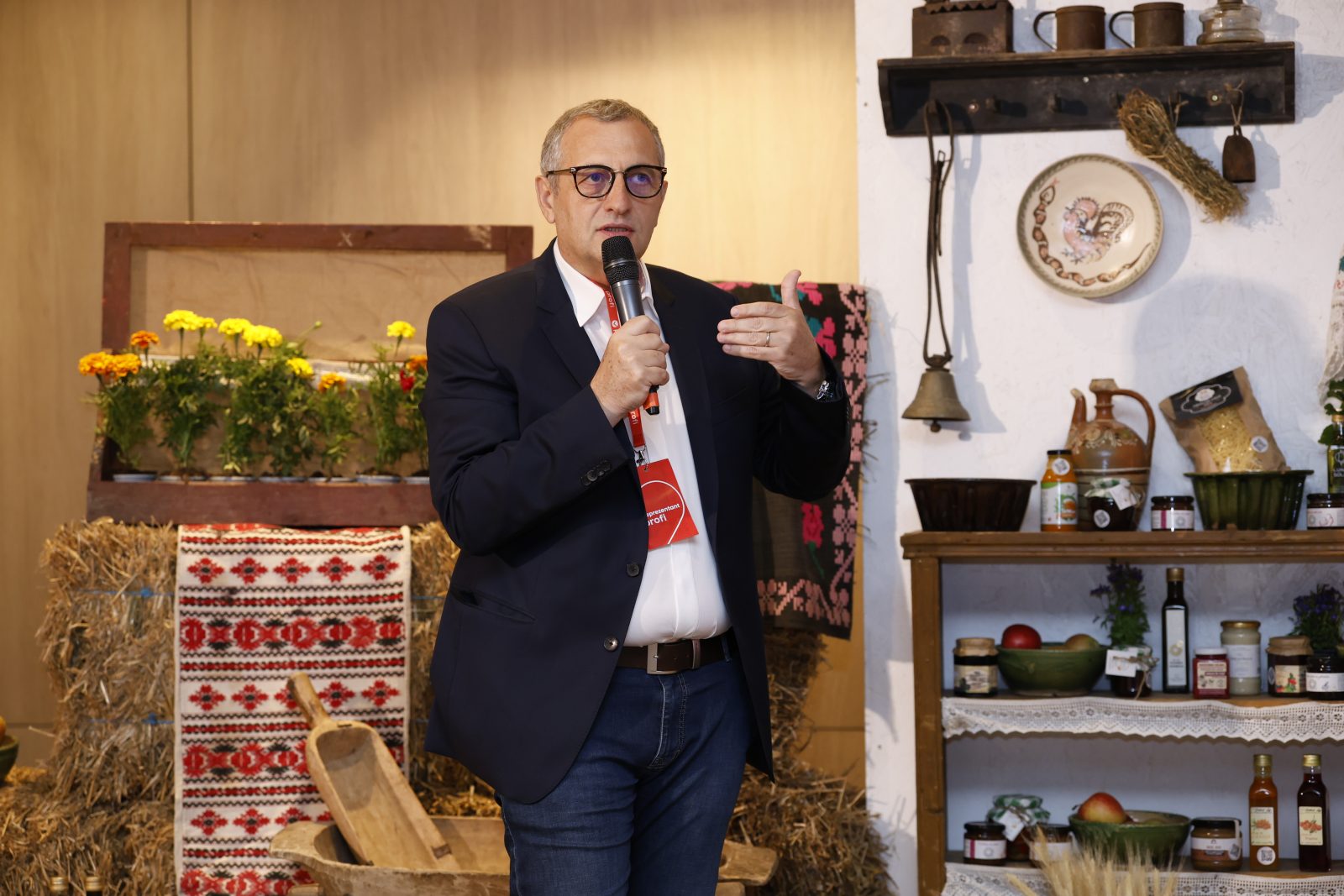 Calin Costinas Director General adjunct Profi