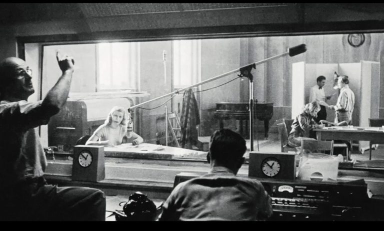 O voce din departare r. Serban Georgescu Liviu Tofan