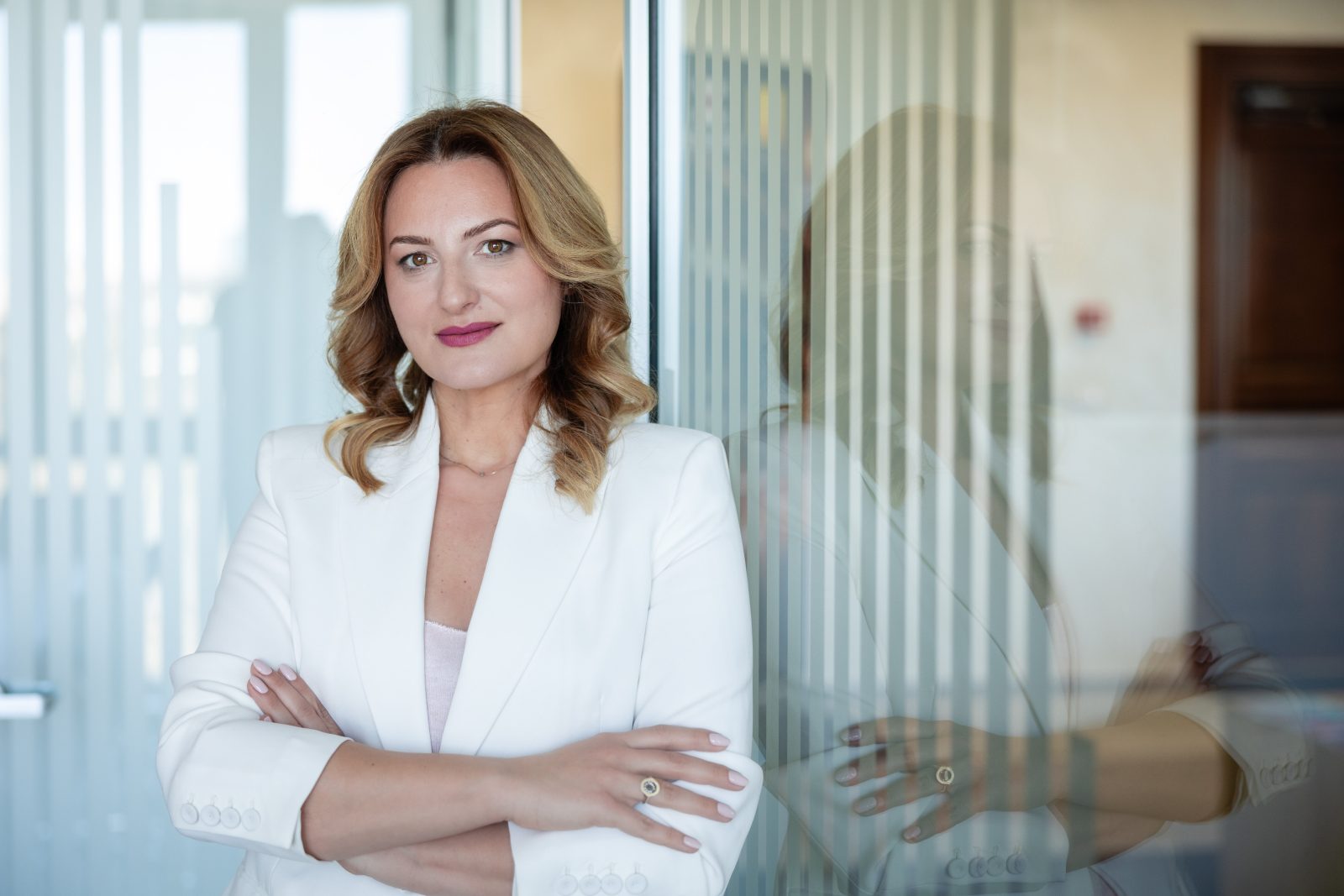 Oana Popescu.jpg