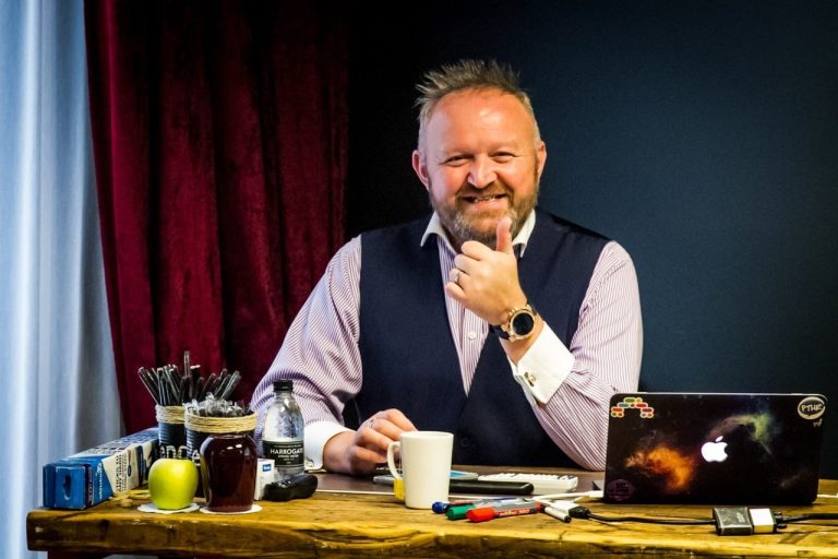 Perry Timms, PTHR: Viitorul muncii este polimorfic