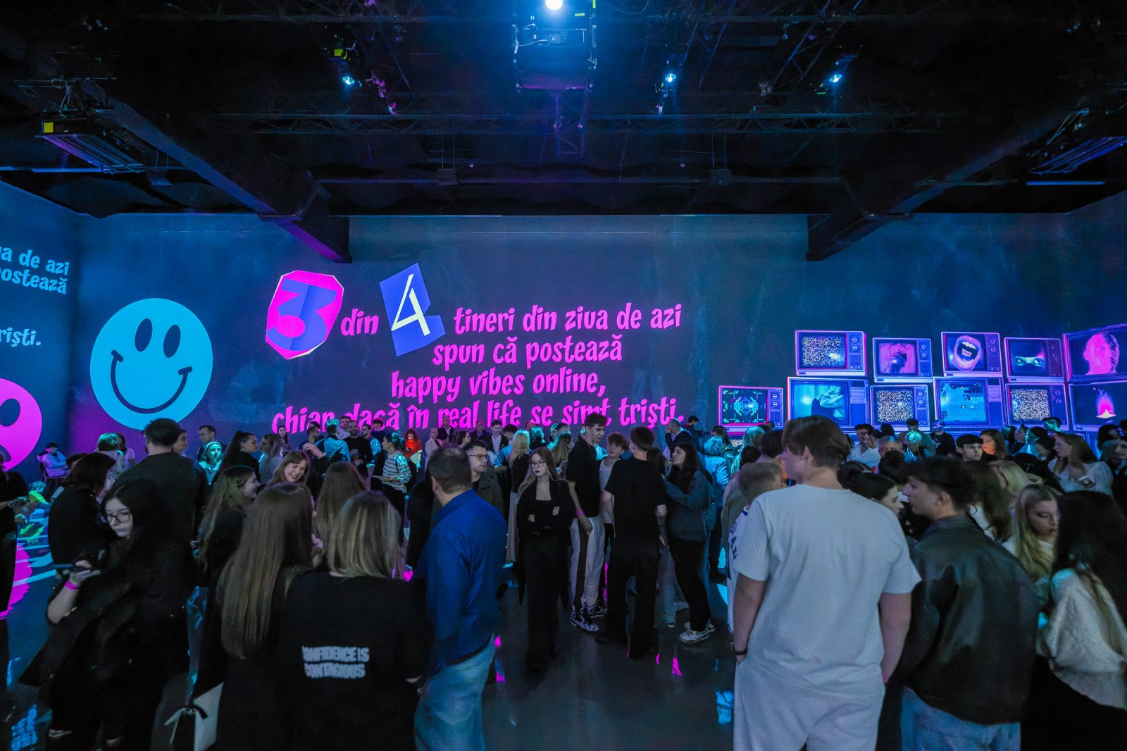 MINA și BCR prezintă „ZBOR” - un spectacol multimedia dedicat adolescenților