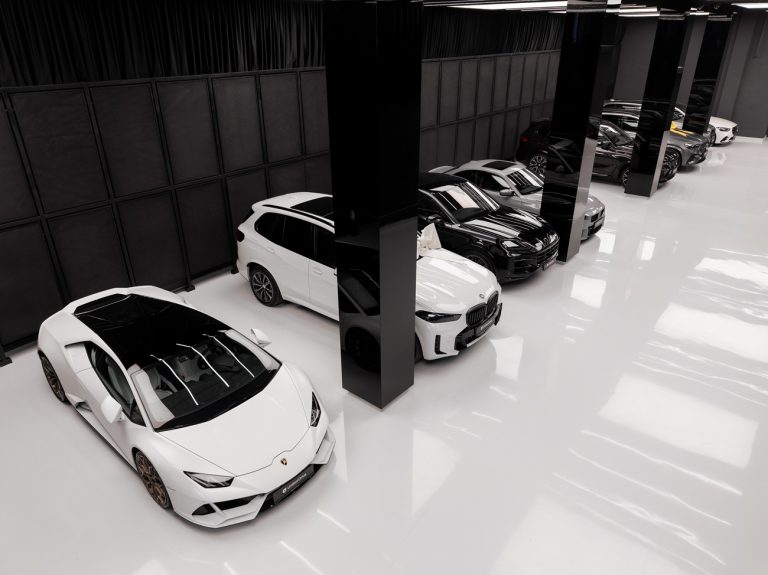 Showroom United Drive
