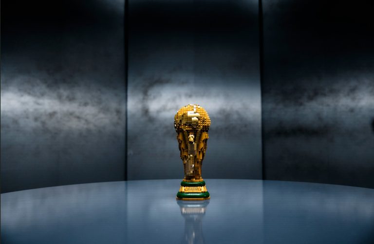LEGO® Editions FIFA World Cup™ Official Trophy