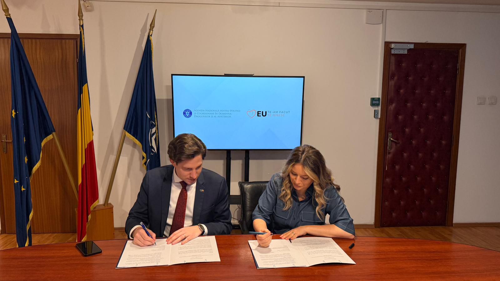 Asociația „Eu te iubesc” semnează cu Guvernul primul pas către o strategie modernă anti-adicții pent...