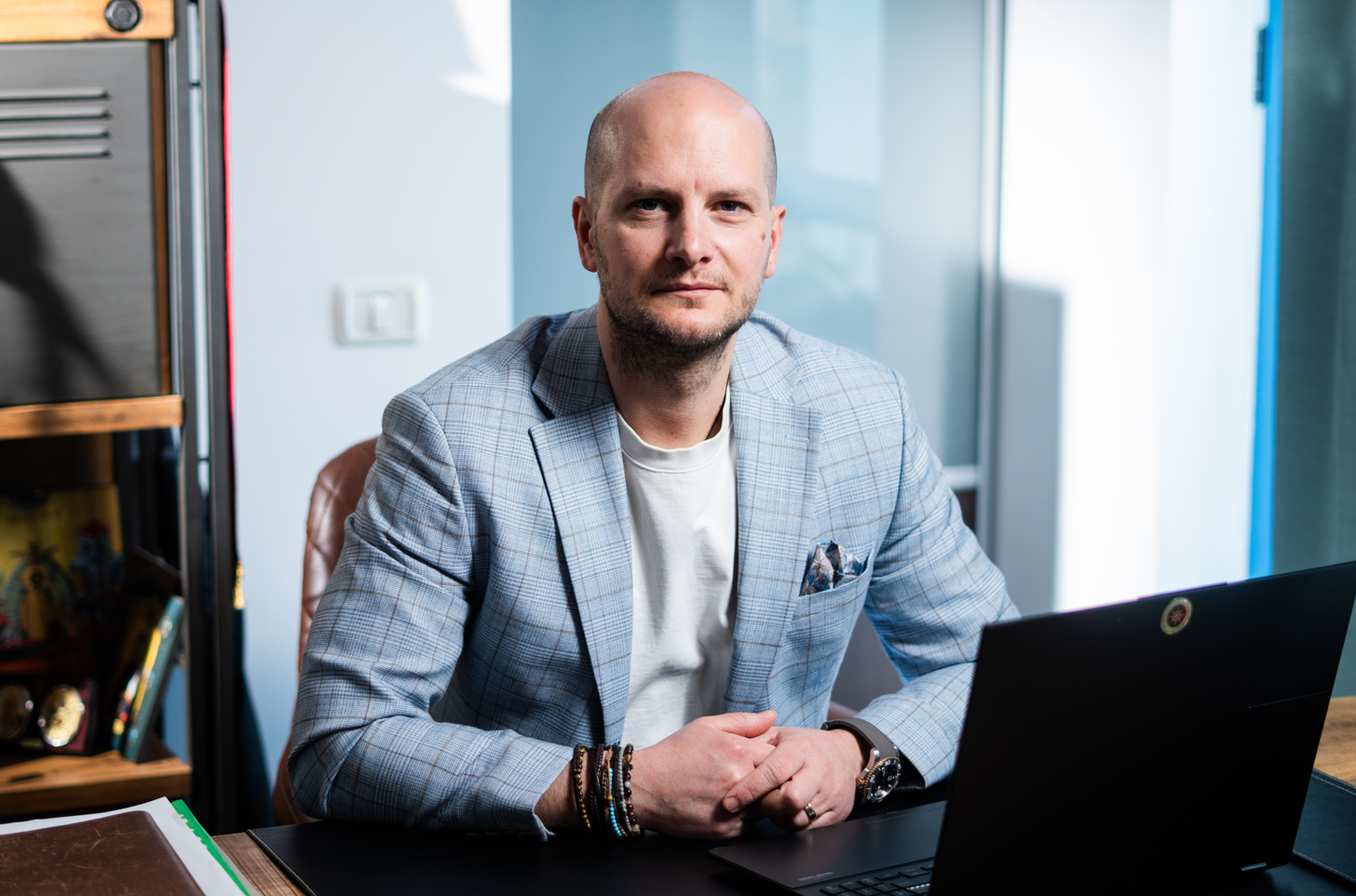 AlecoAir aniversează 20 de ani de activitate. Lider pe piața produselor de tratare a aerului din România 5 Alex Tuca Fondator AlecoAir