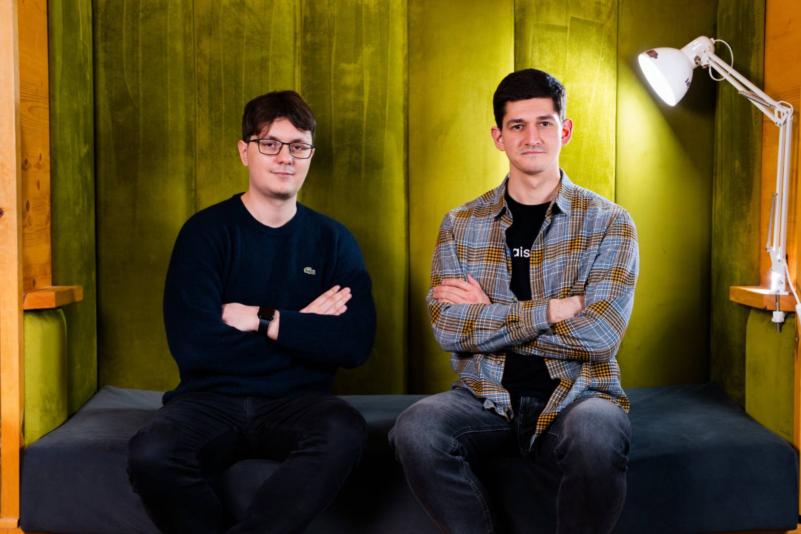 Echipa AISafe Labs Dragos Albastroiu CTO stanga si Fineas Silagi CEO dreapta