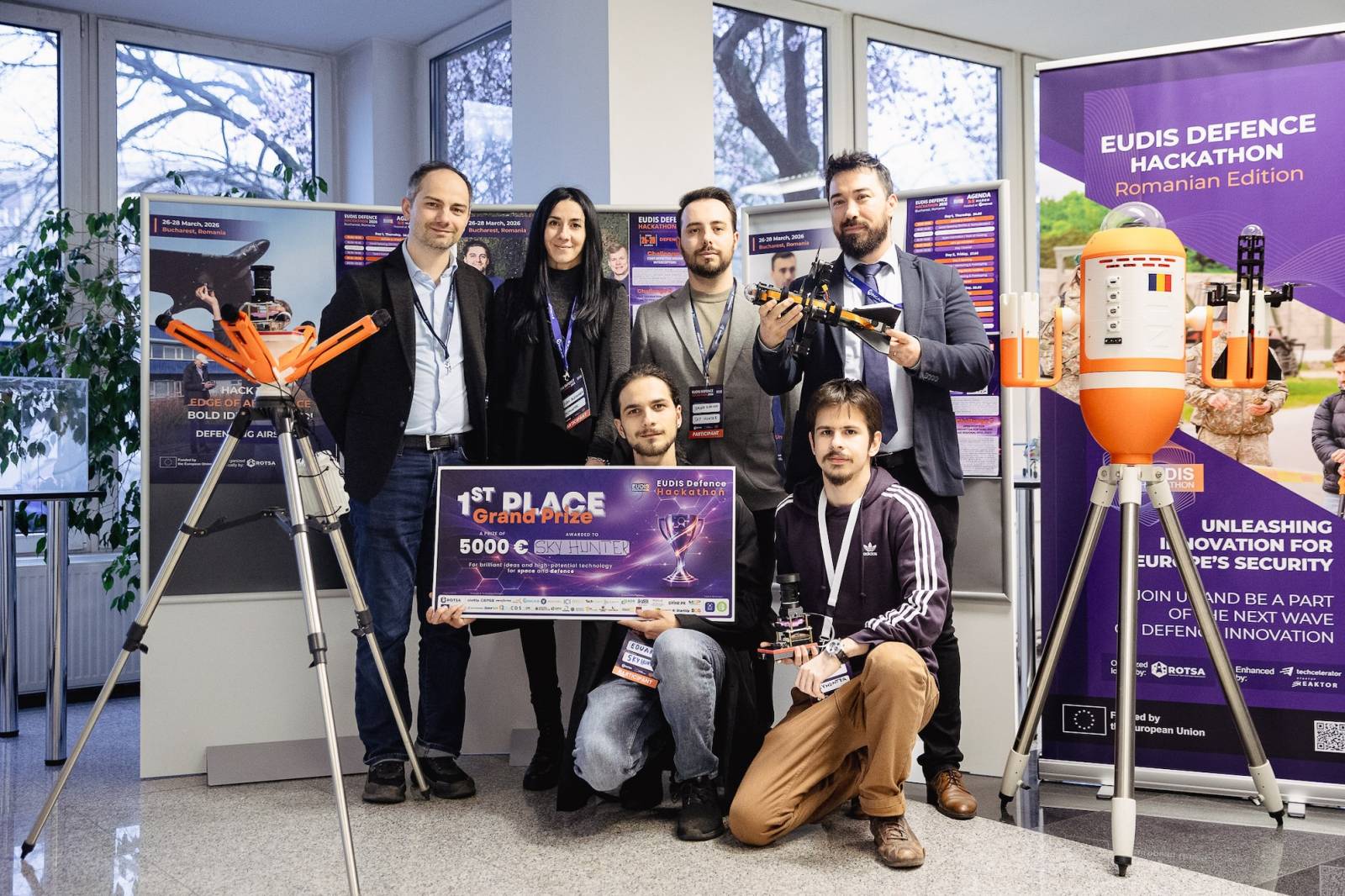 Un sistem de detecție a dronelor, construit de un startup românesc a câștigat competiția EUDIS 2 SkyHunter Locul I Hackathon EUDIS