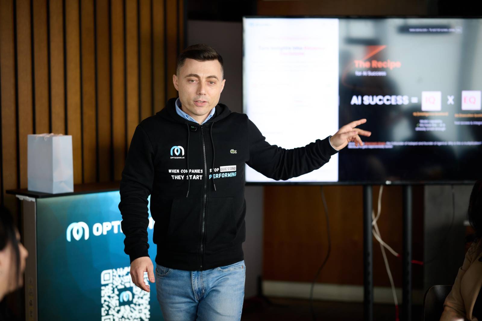 Cristi Movilă – fondator și CEO OptiComm.AI