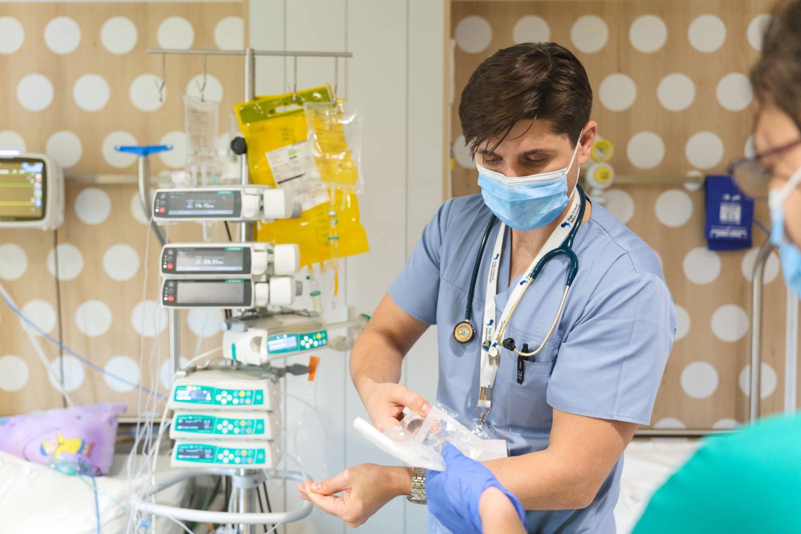 DV 2 ani Spital altfel credit Banu Stefan