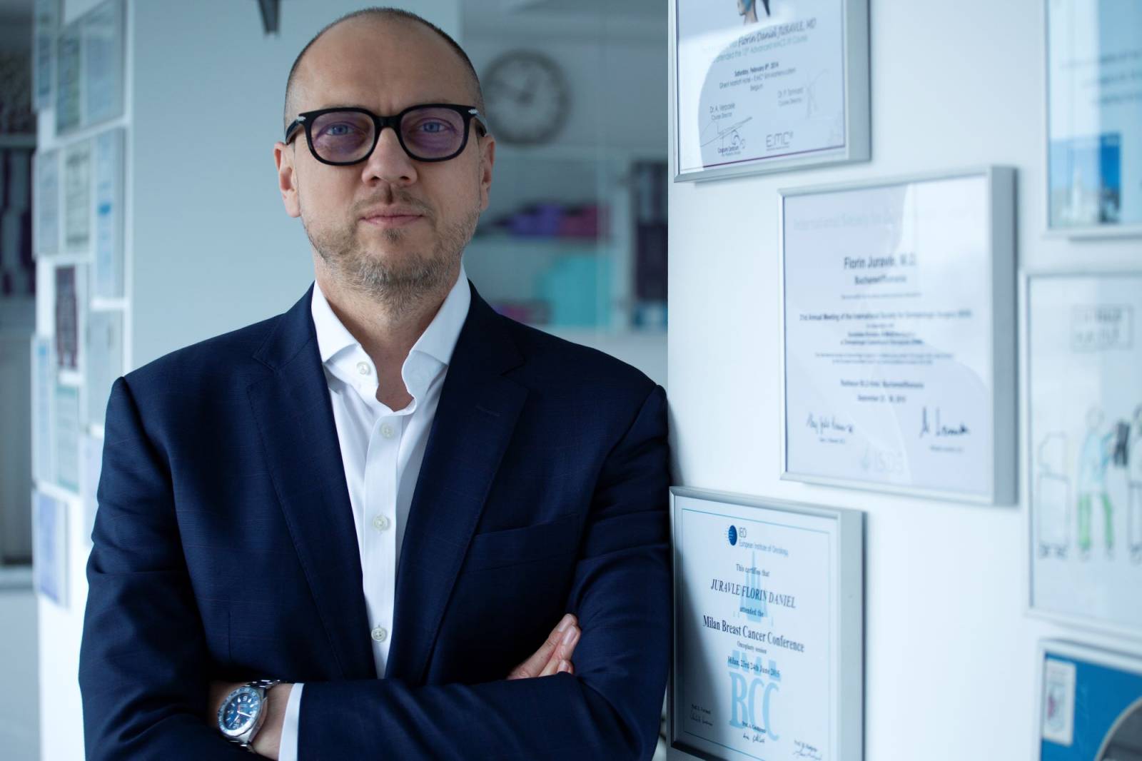 În 15 ani, STATERA a tratat peste 20.000 de pacienți 1 Dr Florin Juravle Clinica Statera