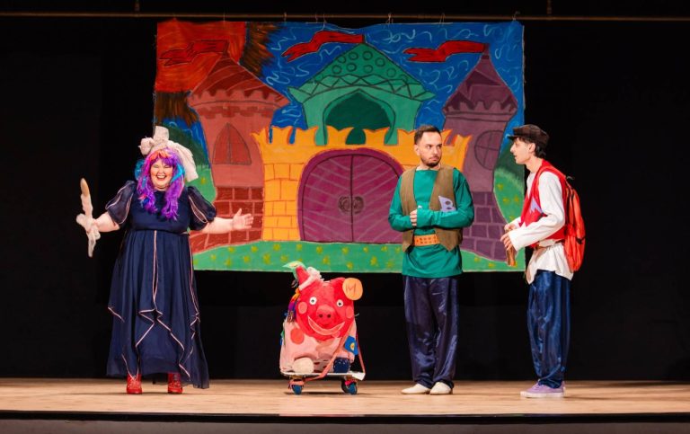 Educatie financiara prin teatru participativ la ArtFinEdu