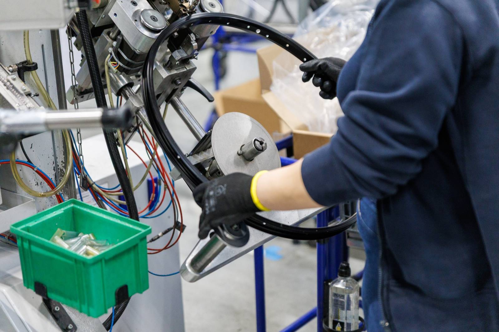 Fabrica de biciclete partener Decathlon 4