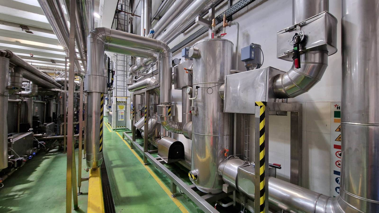 HEINEKEN și ENGIE aduc soluții verzi în fabricile din Craiova și Ungheni 1 Heineken fabrica pompe caldura ENGIE 2