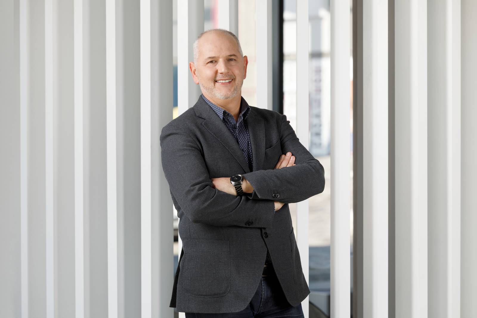 Lucian Peticila CEO Visual Fan SA